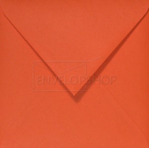 gekleurde-vierkante-envelop-oranje-26-450